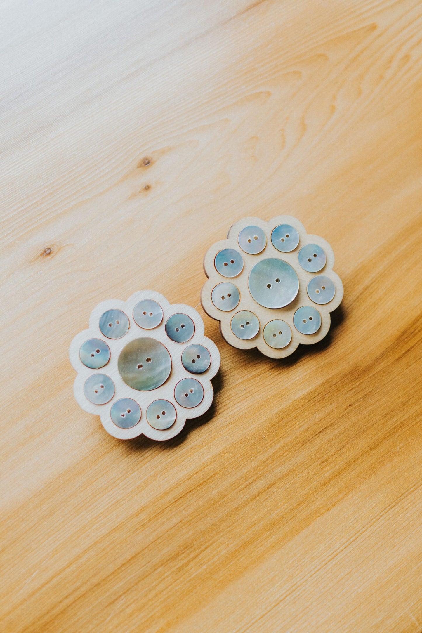 Abalone-Button-Blanket-Flowers-163