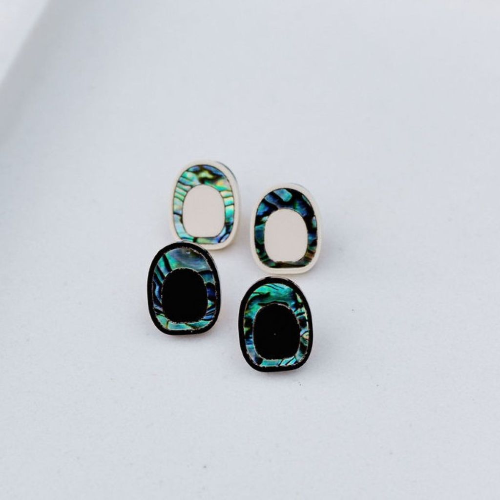 Coastal ovoid black acrylic studs