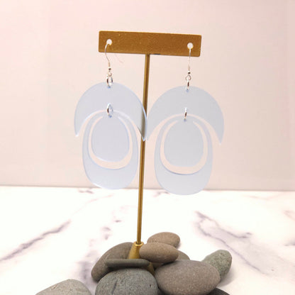 Aligned Form Earring