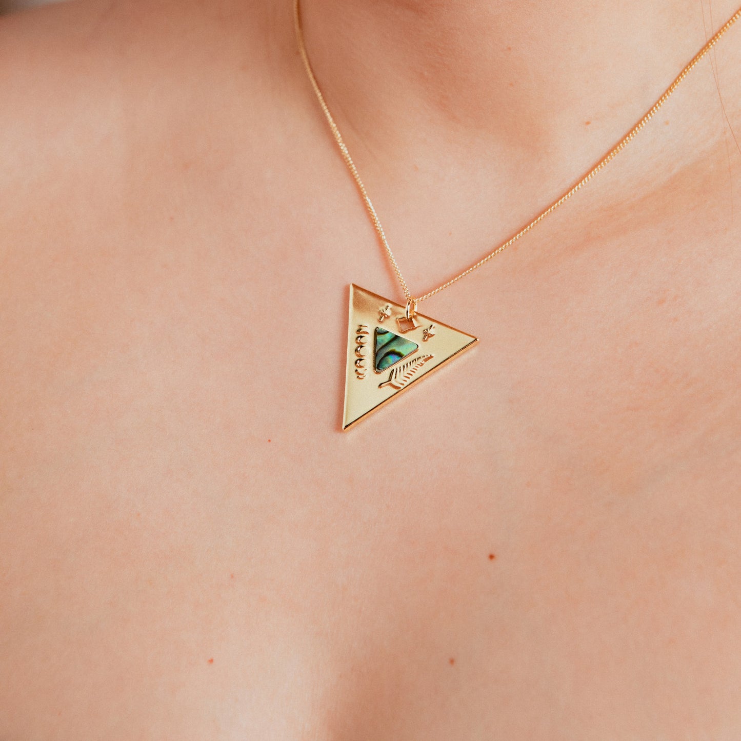 Metal Moon Time Necklace