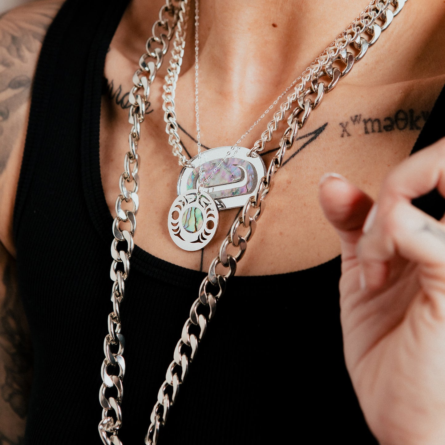 Metal New Moon Necklace