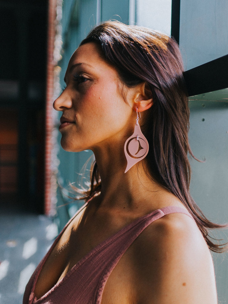 Matte Blush Octopus Eye - Copper Canoe Woman