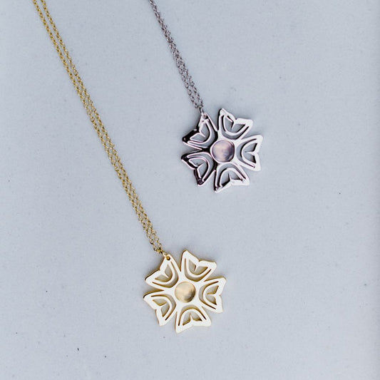 'Wild Rose Sovereign Necklace - PRE ORDER